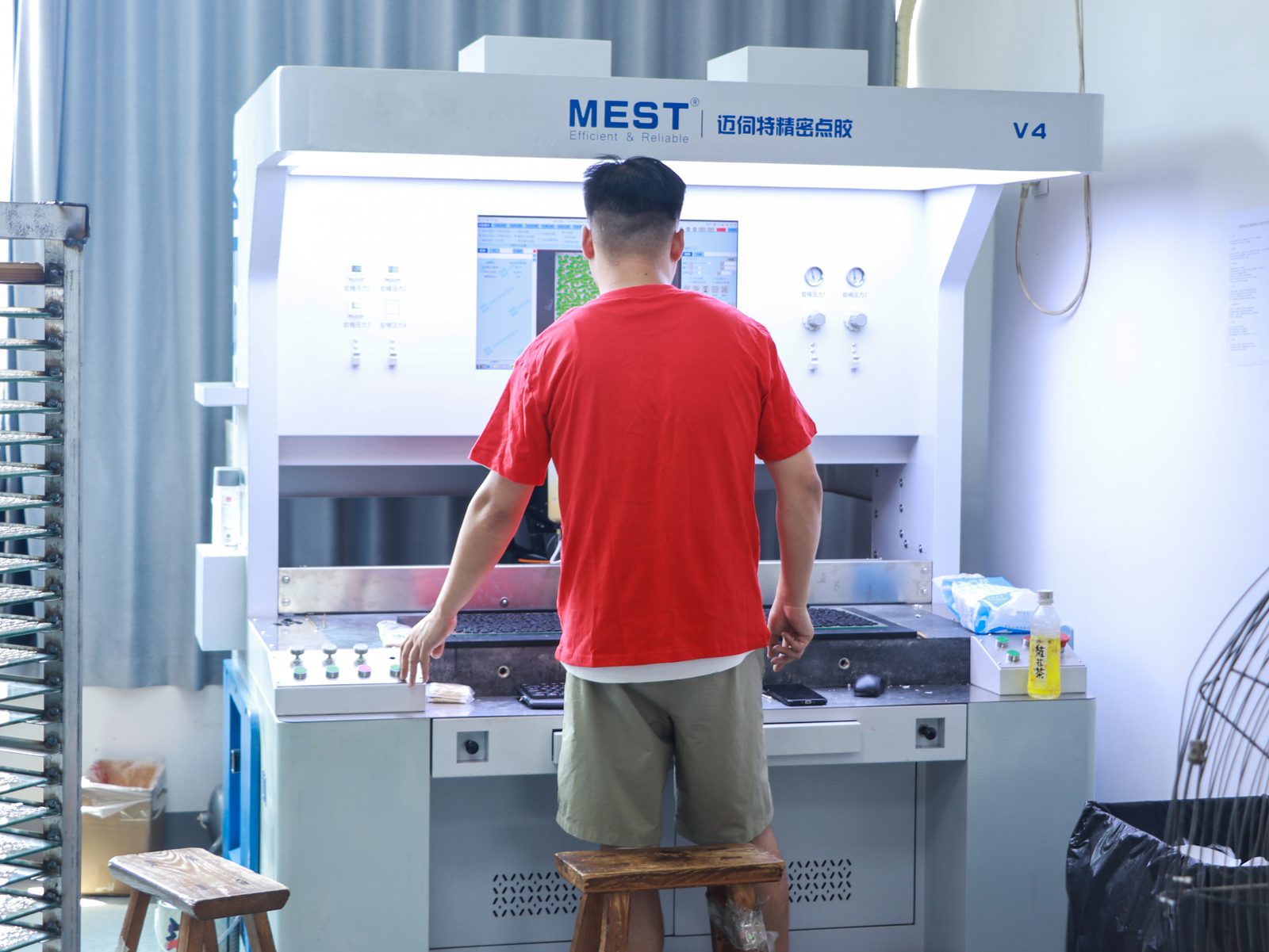 MEST V4 precision enamel dispensing machine for automated oil-drop application