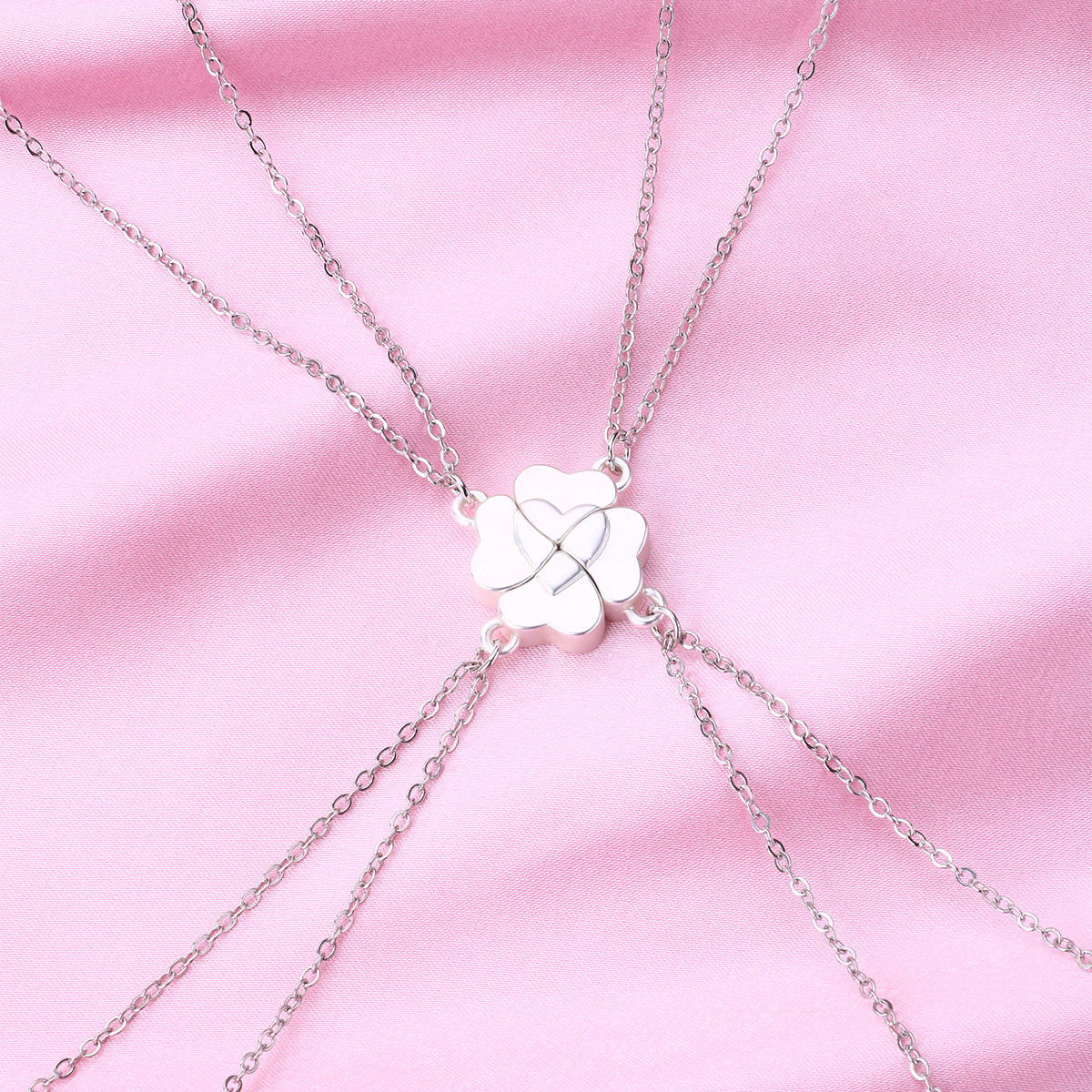 Clover Magnetic Bestie Necklace - image 7